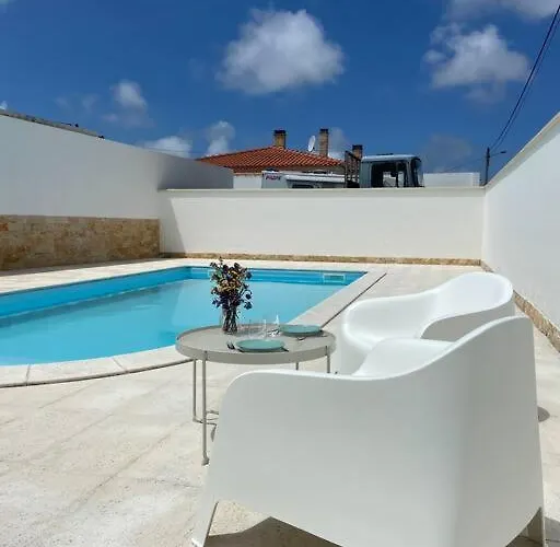 Charming With Private Poll *